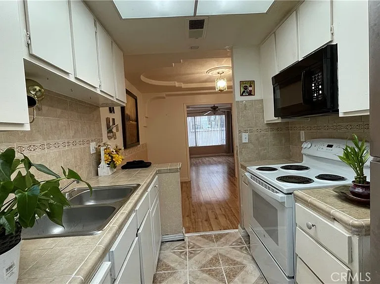 1701 Neil Armstrong St #105 — Photo 26