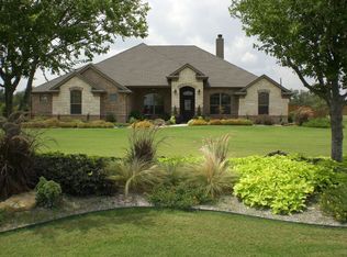 5800 Sparrow Ct, Fort Worth, TX 76135