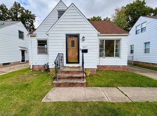 1807 E 294th St, Wickliffe, OH 44092