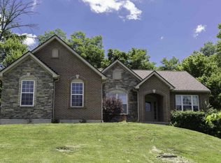 2540 Hathaway Rd, Union, KY 41091