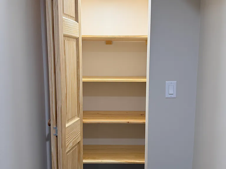 2050 W Cullerton St #1 — Photo 7