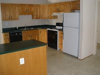 5th image of 110 Pender Dr