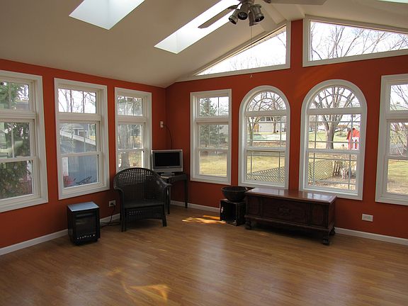 2nd image of 112 Patricia Dr