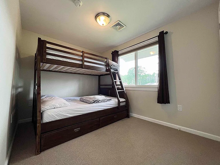 1011 Laconia Rd #4 — Photo 13