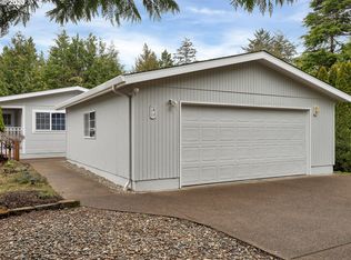 43 Beaver Tree Ln, Lincoln City, OR