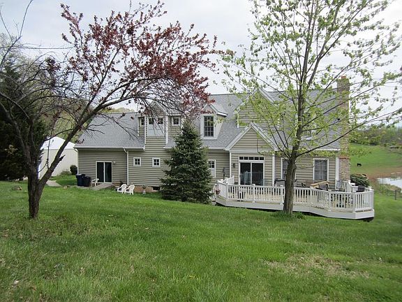 Rear exterior with Deck