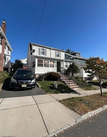 1st image of 92 Lindsley Ave