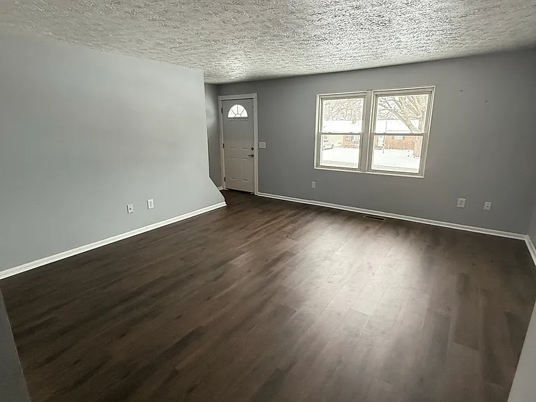 2901 Bailey St NW — Photo 3