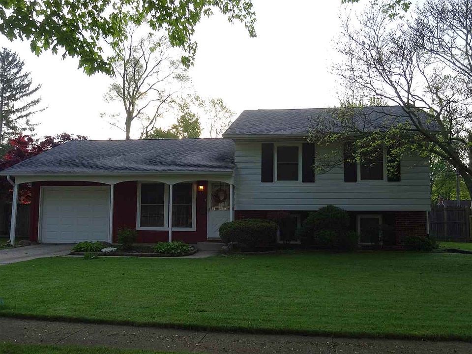1st image of 414 James Pl