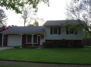 414 James Pl, Goshen, IN 46526