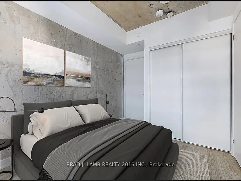 47 Mutual St #501 — Photo 9