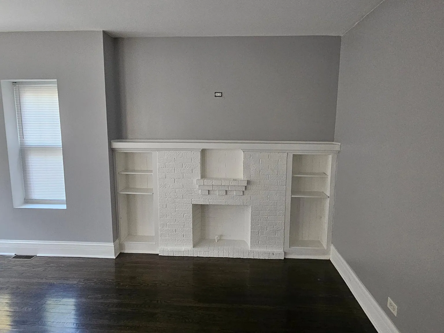 3 bed, 1263 sqft, $1,800 — Photo 2