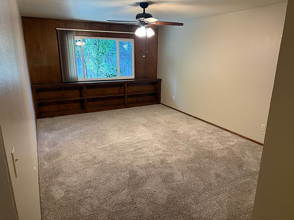 4th image of 1626 W Rumble Rd #1626