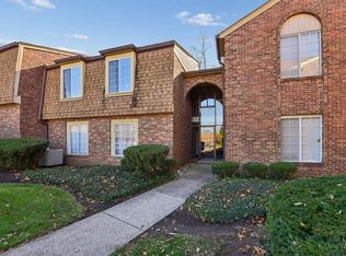 5207 S Eaglesnest Dr #85, Cincinnati, OH 45248