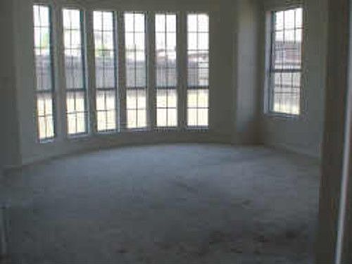 3rd image of 1001 Marisa Ln