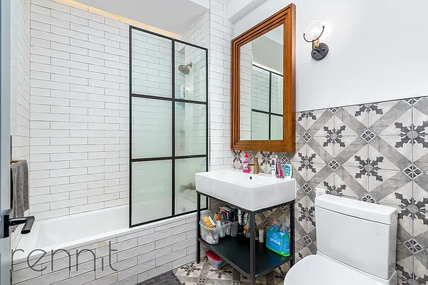 Rented by Rennit Inc. | media 27