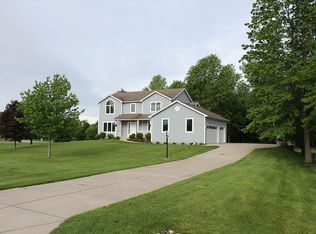 7288 Holden Rd, Stevensville, MI 49127