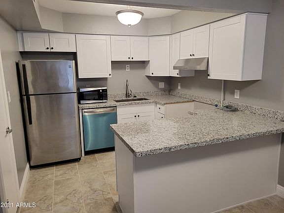 2nd image of 2121 S PENNINGTON Street #40