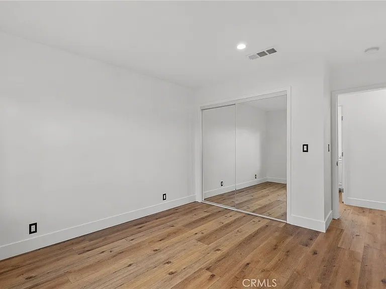 12869 Norris Ave — Photo 14