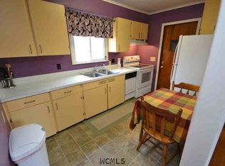 83 Bluebird Rd, Fort Edward, NY 12828