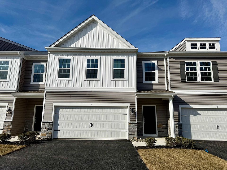 1st image of 9 Dalton Way #105