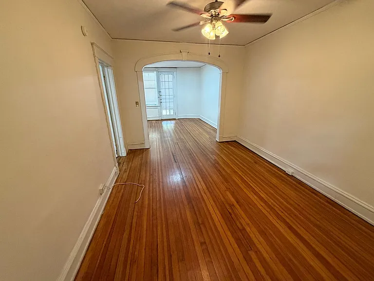 2327 Floyd Avenue — Photo 42