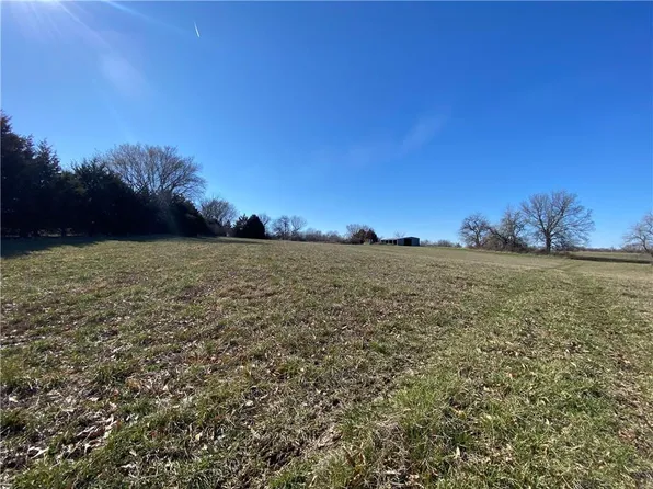 Goldenbelt Rd, Odessa, MO 64076