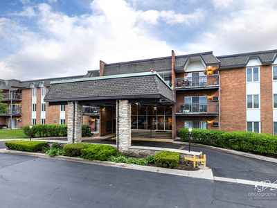4224 Saratoga Ave APT J117, Downers Grove, IL, 60515