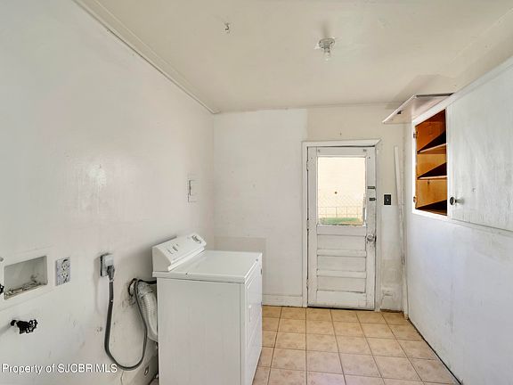 5th image of 2617 E 23rd St