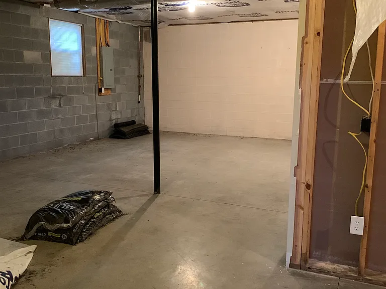 667 Ridgecrest Rd — Photo 15