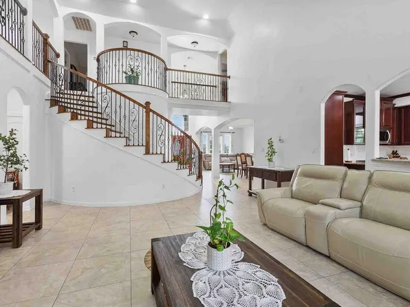 323 Woodbrook Trl, Buda, TX 78610