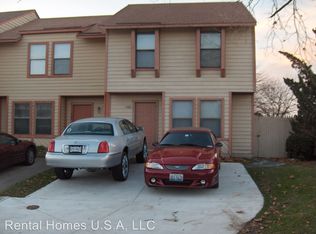 400 Saddlebrook Ct, Virginia Beach, VA 23462