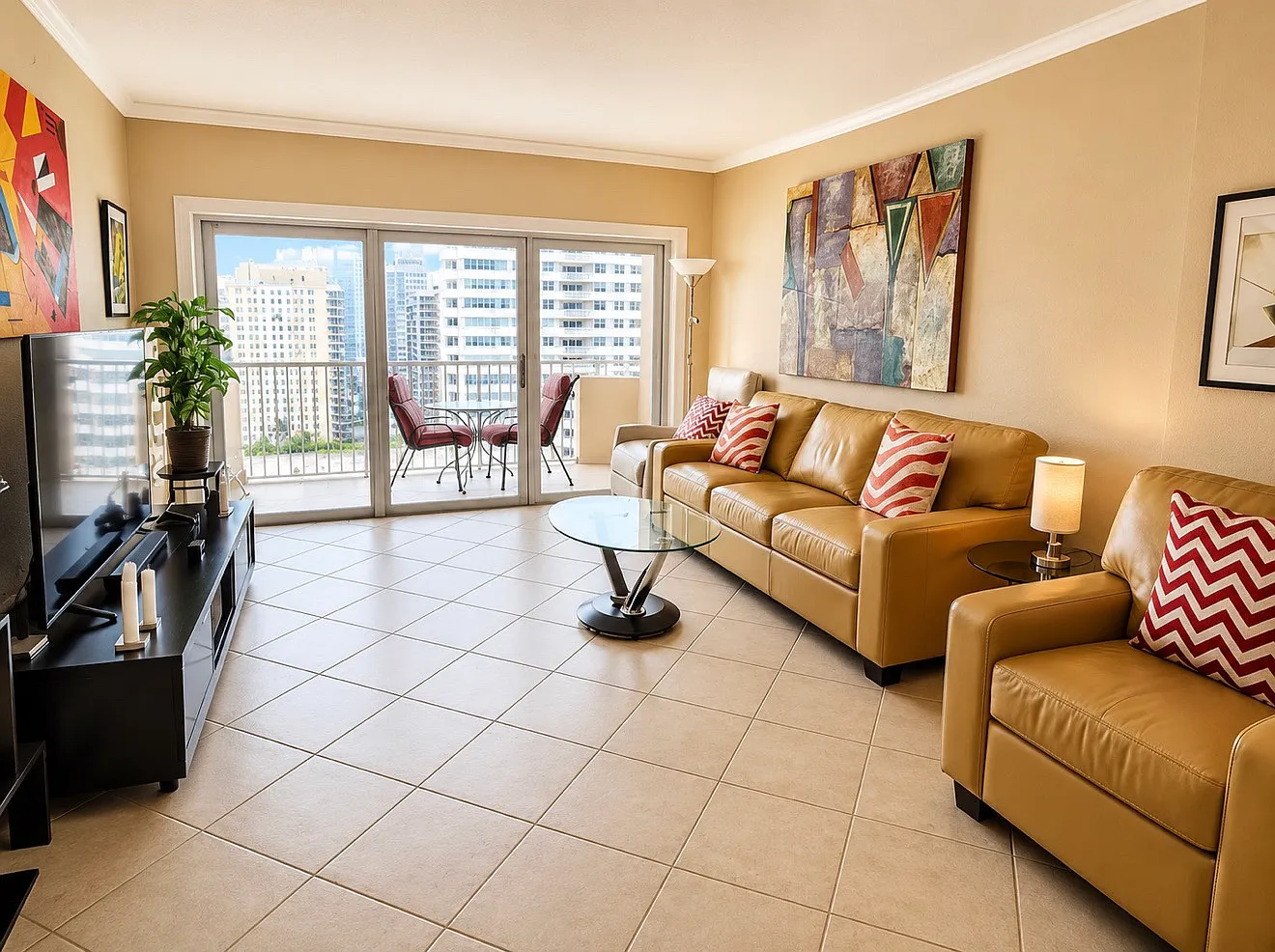 1 bed, 870 sqft, $2,450 — Photo 3