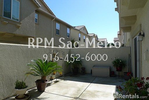 5th image of 3301 N Park Dr Unit 1915