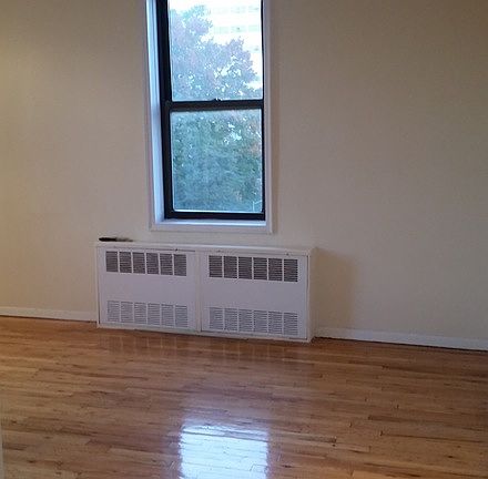 4th image of 630 Saint Nicholas Ave APT 6H