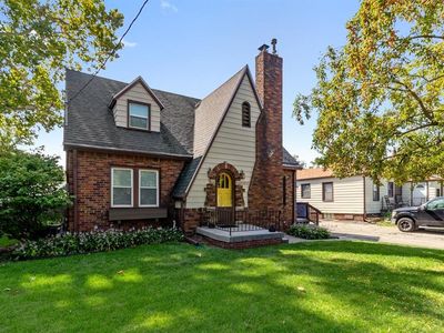 4300 Holland Dr, Des Moines, IA, 50310