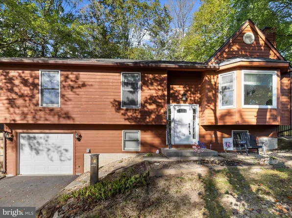 6798 Balmoral Rdg, New Market, MD 21774
