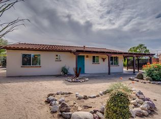 170 E Los Arcos, Green Valley, AZ 85614