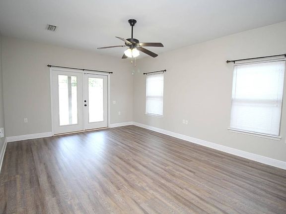 3rd image of 5780 Jade Moon Cir