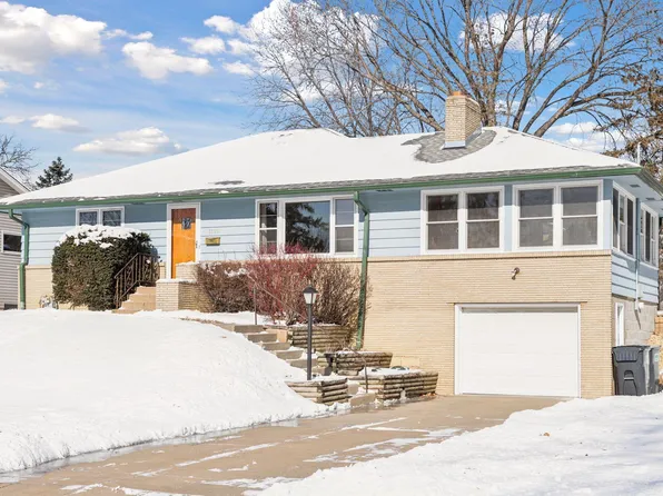 3109 31st Ave NE, Saint Anthony, MN 55418