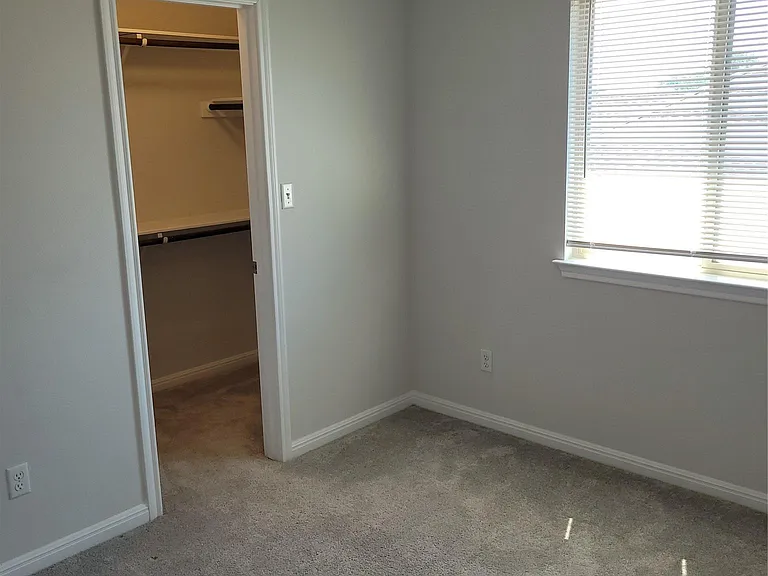 8308 Daisy Cutter Xing — Photo 12