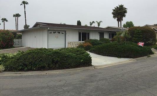 1st image of 926 La Fiesta Ln