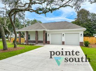 610 5th St, Destin, FL 32541