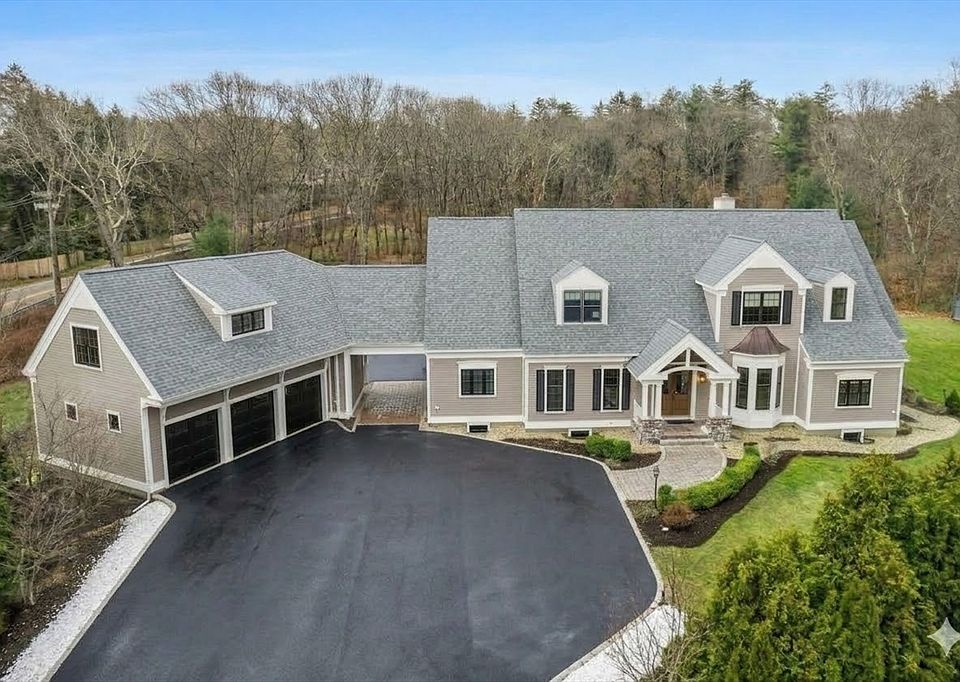 1st image of 75 Goddard Ave