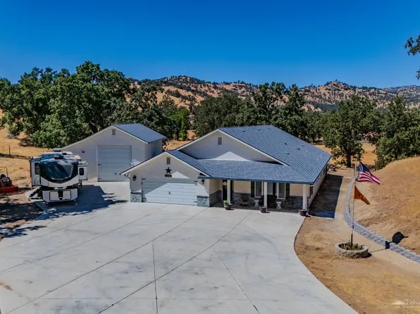 29001 Stallion Springs Dr, Tehachapi, CA 93561