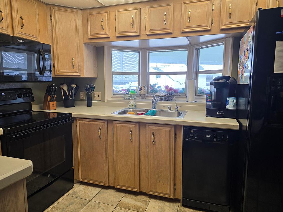 1st image of 5354 SE 64TH Terrace