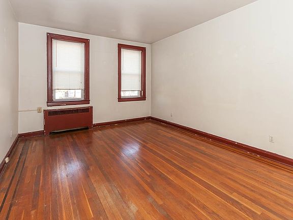 3rd image of 101 Kensington Ave APT A5