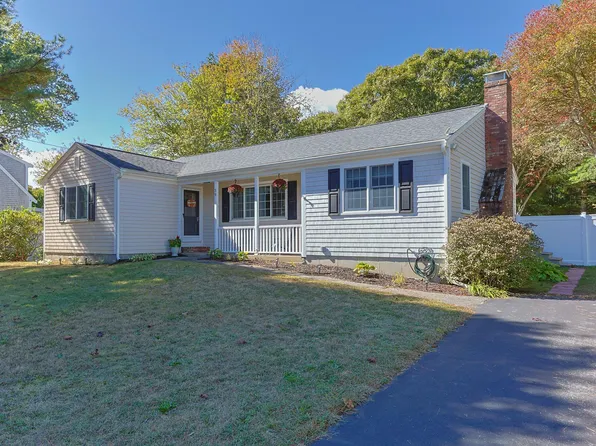 39 Maddaket Lane, Centerville, MA 02632