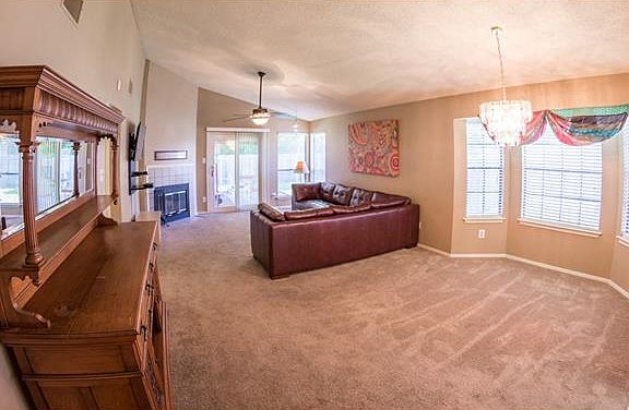 3rd image of 2610 Market Garden Ln