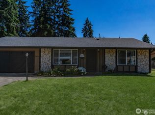 7609 13th Avenue NE, Olympia, WA 98516
